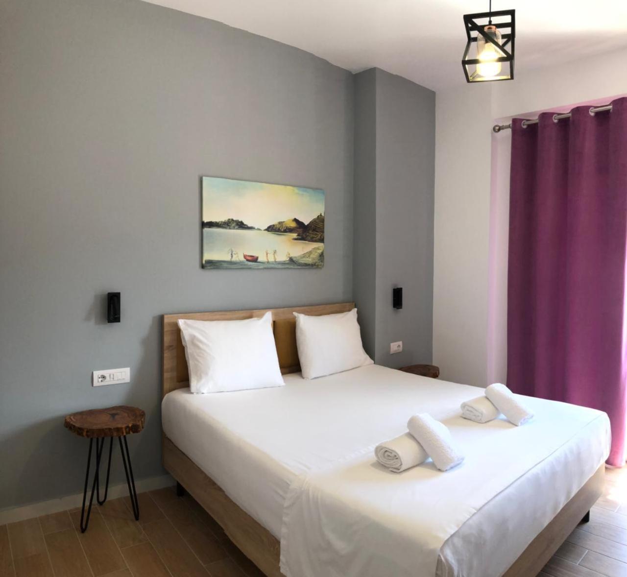 Vial Rooms Himare Camera foto
